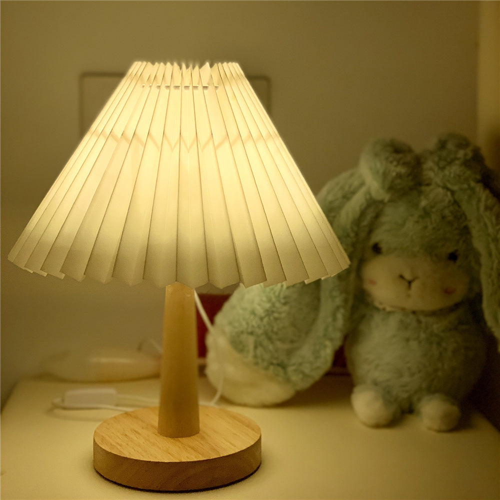 USB pleated vintage lamp

Dimmable Korean LED table light