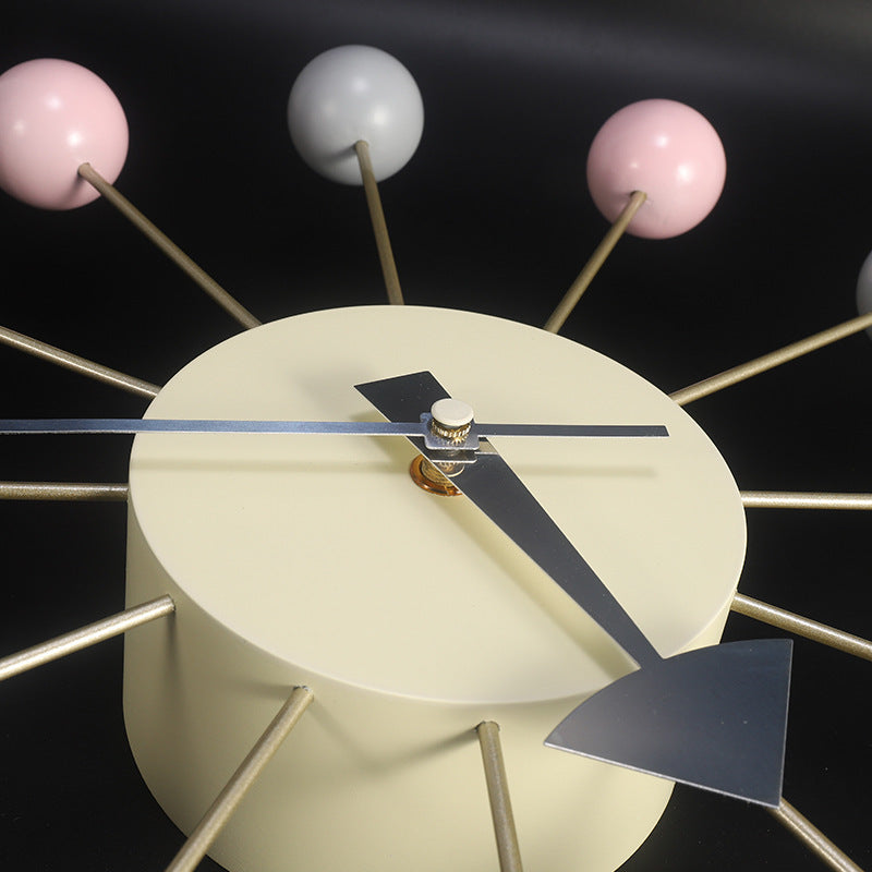 Light luxury silent wall clock light luxury quartz clock